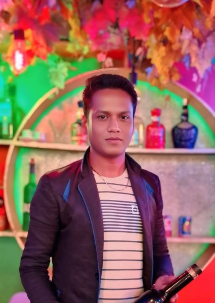 Mokter, 24, Austin Texas