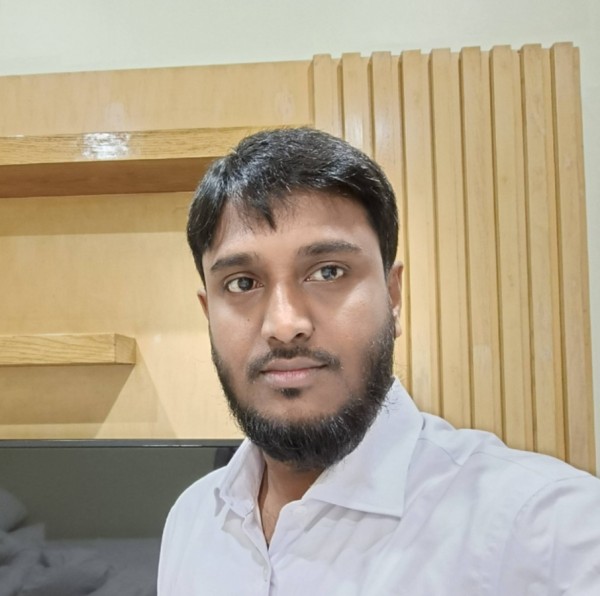 MD.ZAKARIA, 31, Palestiana gaza