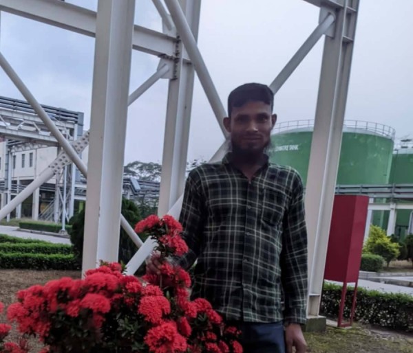 md  mahafezur, 33, Saudi Arabia