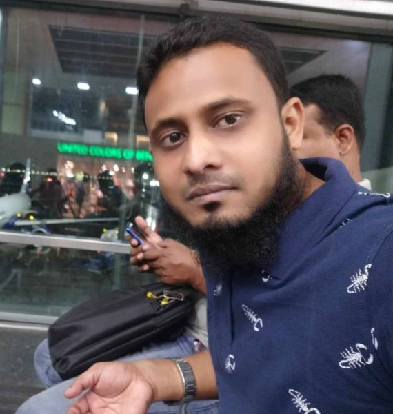 Arshad, 37, Los Angeles California