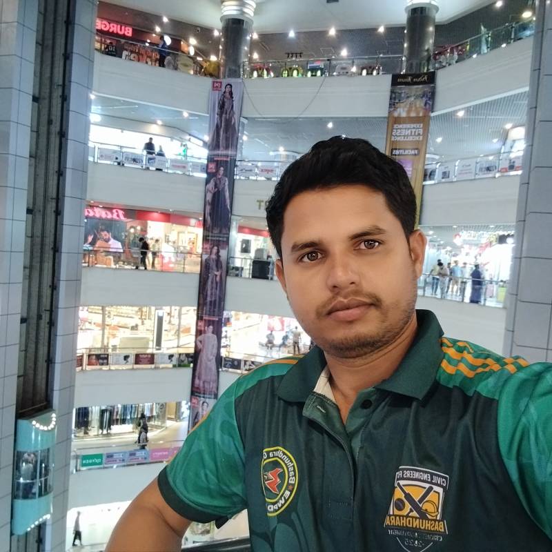 Naim, 24, texas