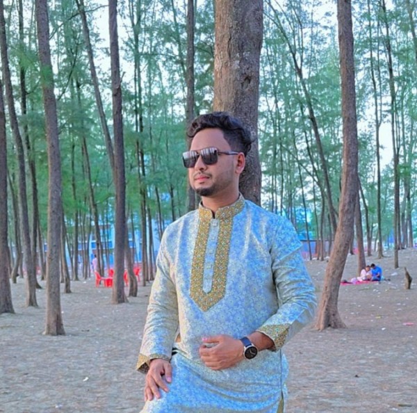 Arif Ahamed, 32, Nigeria
