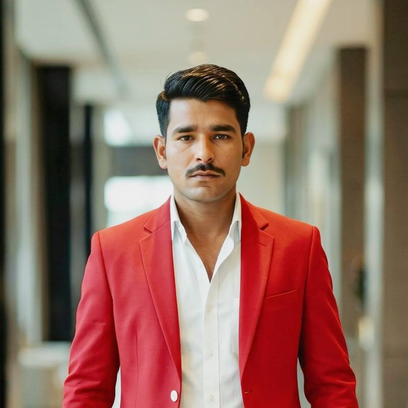 Joynal, 31, Scotland United Kingdom