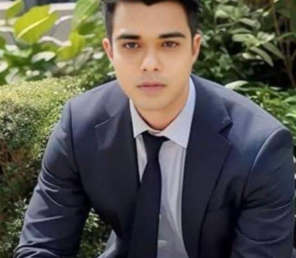 Mr. Likhon, 20, United State