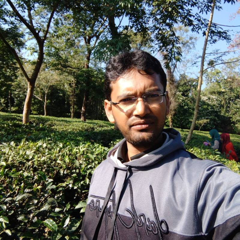 Moktadir, 27, Living in Madrid Spain