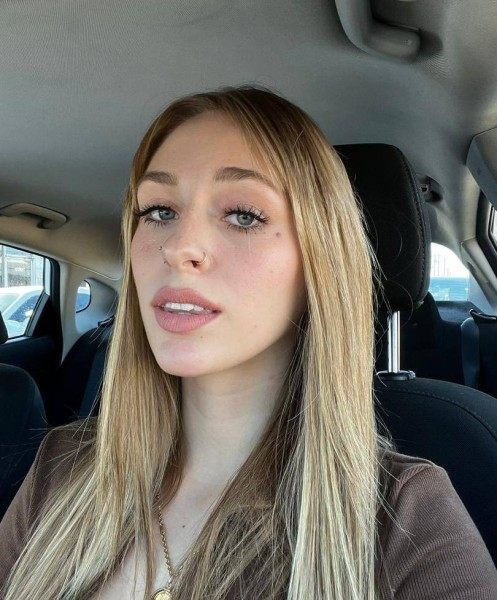 Claire, 32, London UK