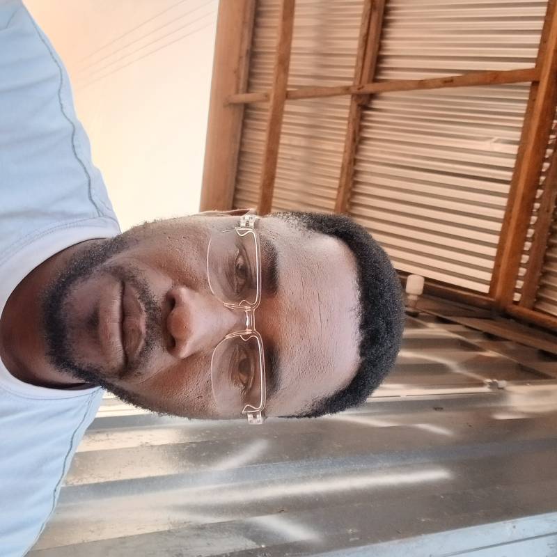 https://fivedate.com dating Sowah in Ghana