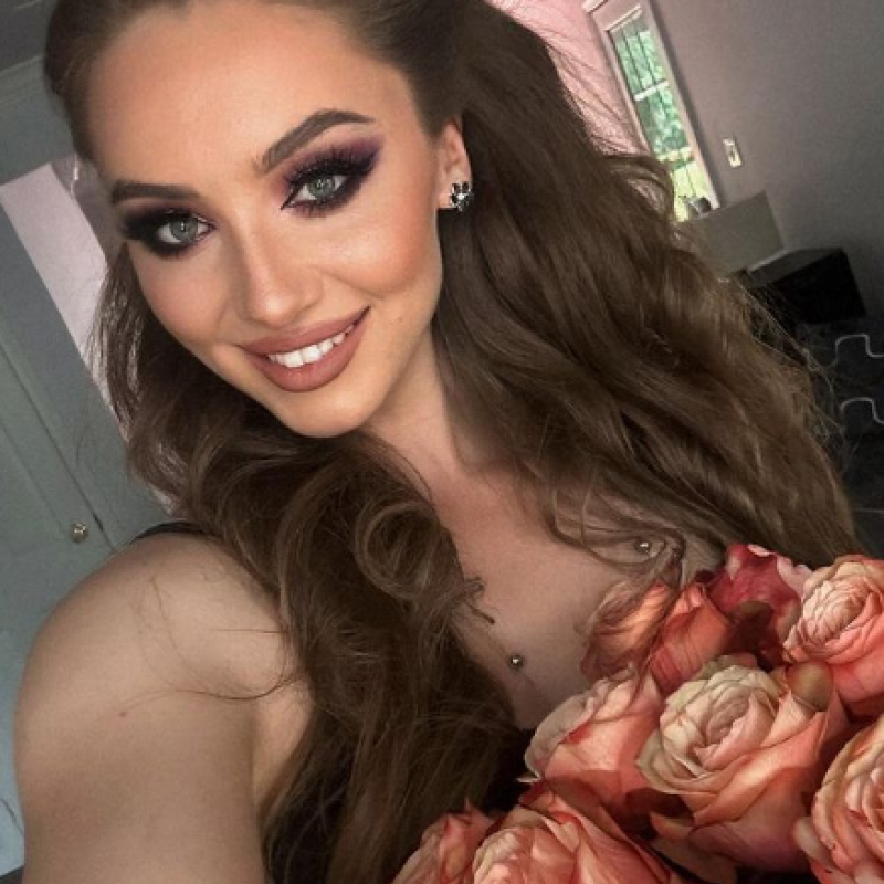 https://fivedate.com dating Angelinabebi in United States