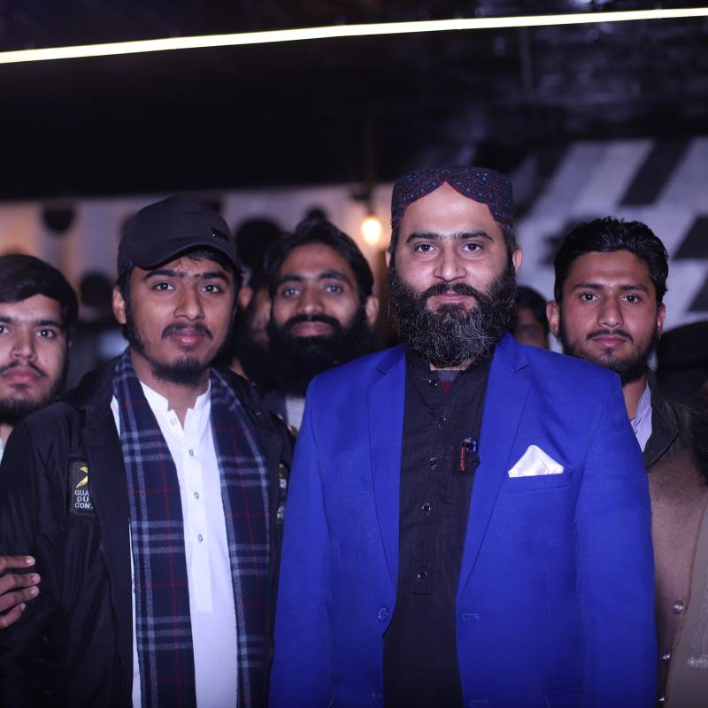 https://fivedate.com dating Ahmadali in Pakistan