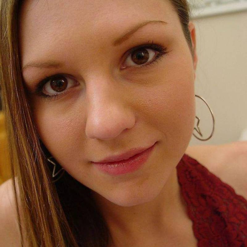 https://fivedate.com dating Irisrayes in United States