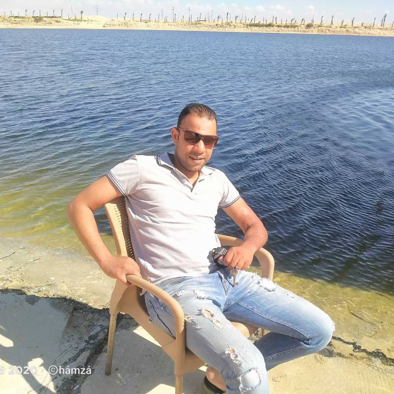 https://fivedate.com dating Jakie in France