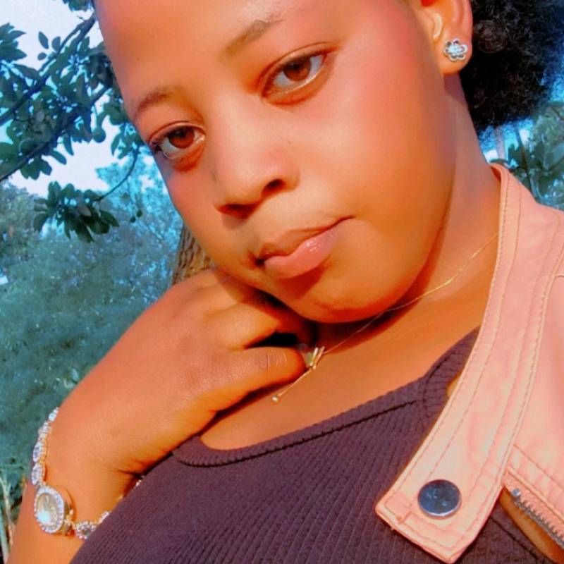 https://fivedate.com dating Pretty in Uganda