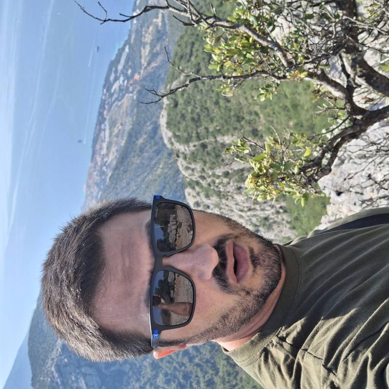 https://fivedate.com dating Diego in Italy