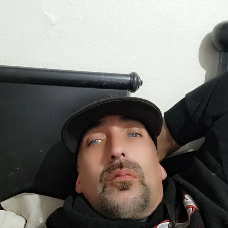 https://fivedate.com dating Partyonmydeck in United States
