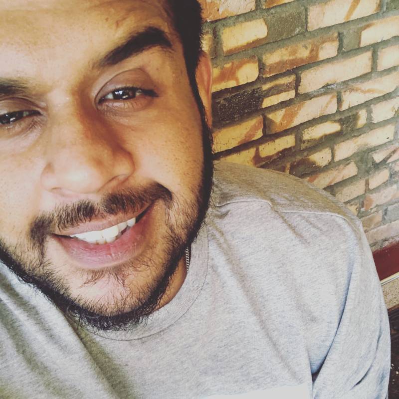 https://fivedate.com dating Skliper in Sri Lanka