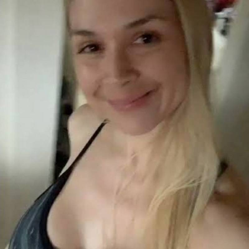 https://fivedate.com dating Sarah555 in United States