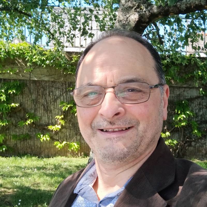 https://fivedate.com dating Nemosurfer in France