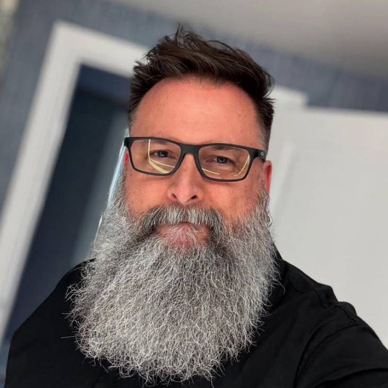 https://fivedate.com dating andpilcher in United States
