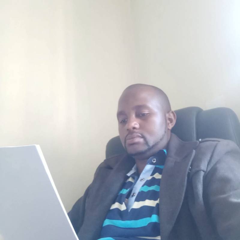 https://fivedate.com dating Dennis in Kenya