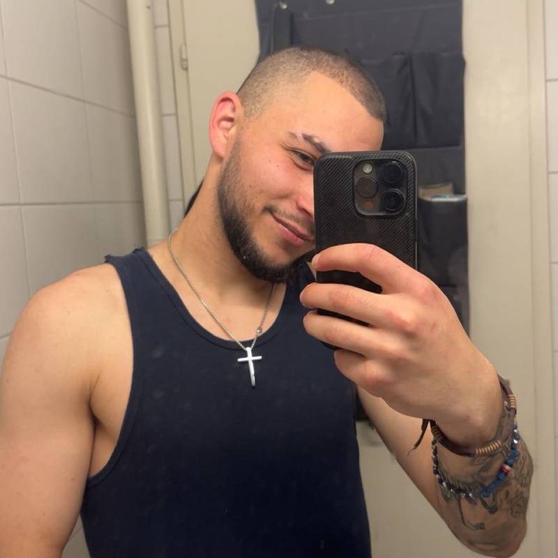 https://fivedate.com dating AlexSucoi in Switzerland