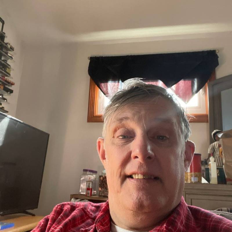 BrownDunkley72332 dating