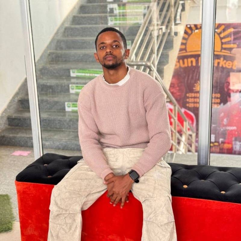 Binikiros50254 dating