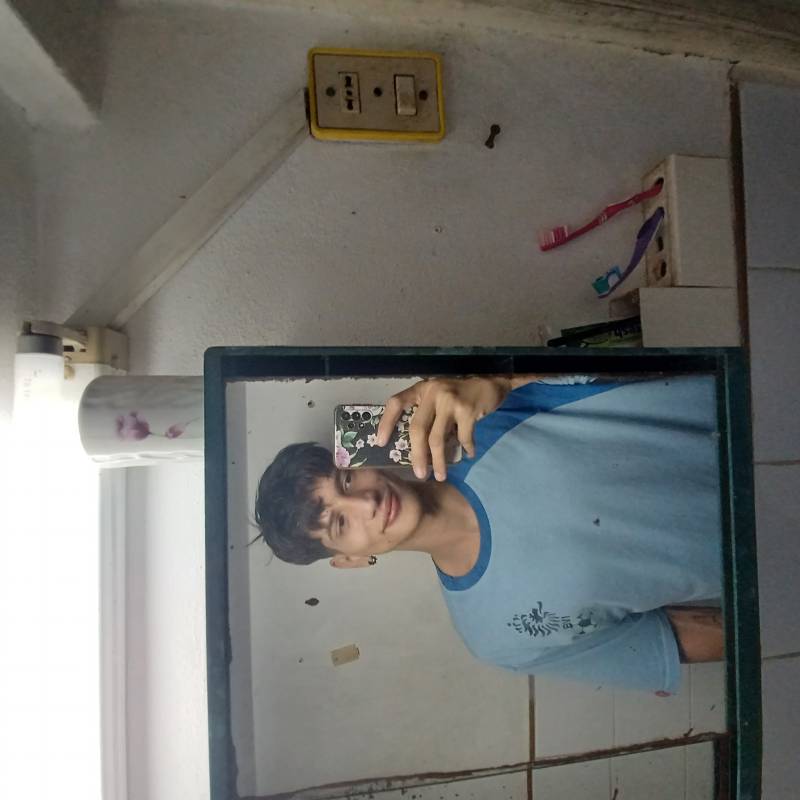 Santiago90924 dating