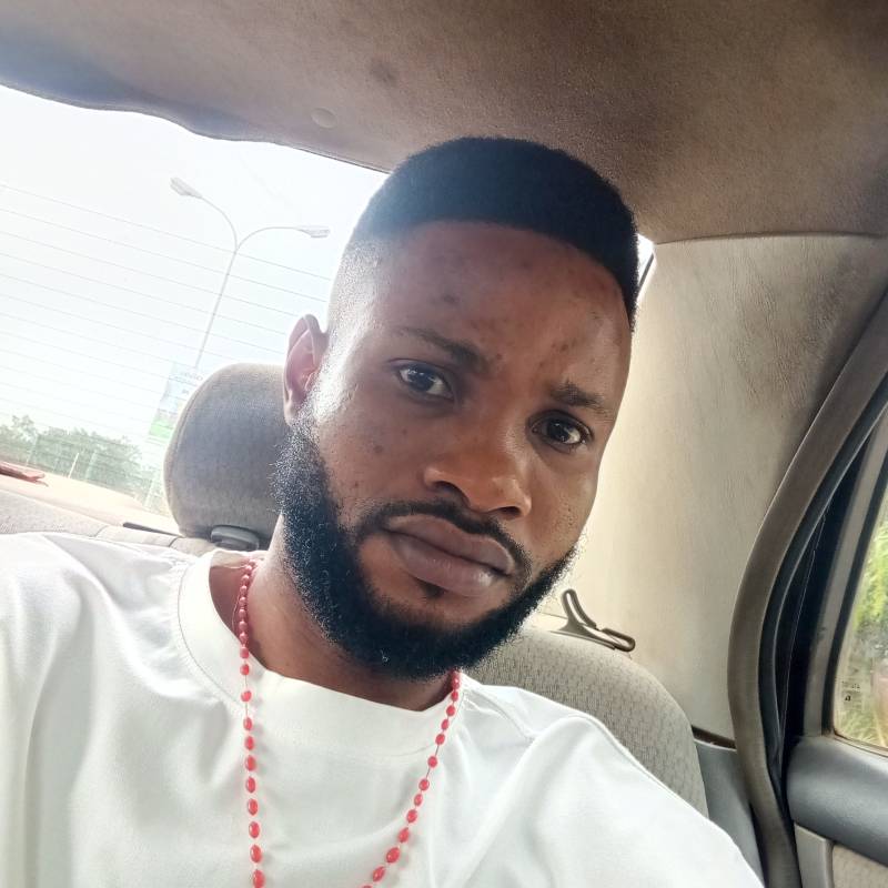 uzorAndrew63641 dating