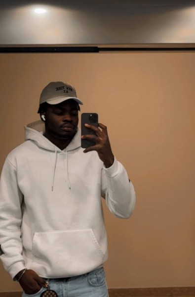 Clifford96745 dating