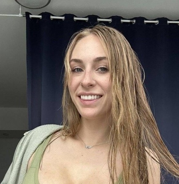 Mayy27118 dating
