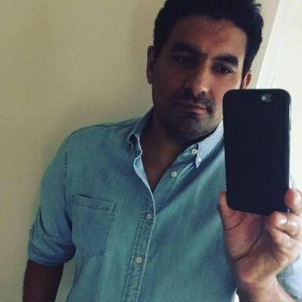 Robert84383 dating