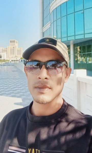 Johan87453 dating