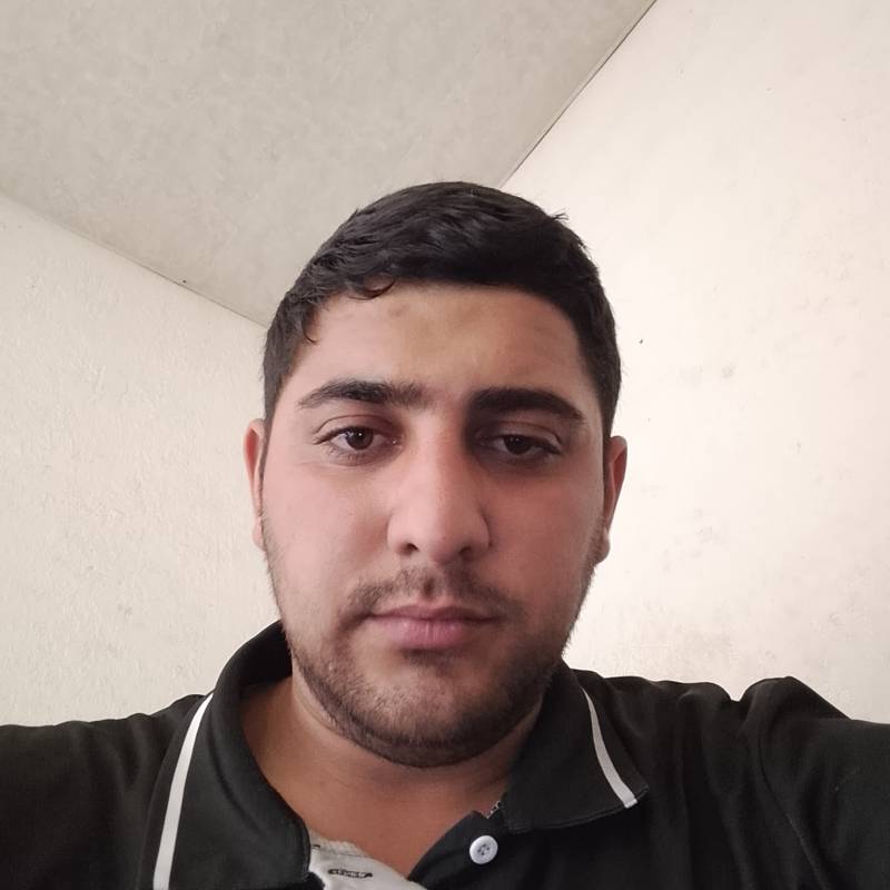 Arman25943 dating