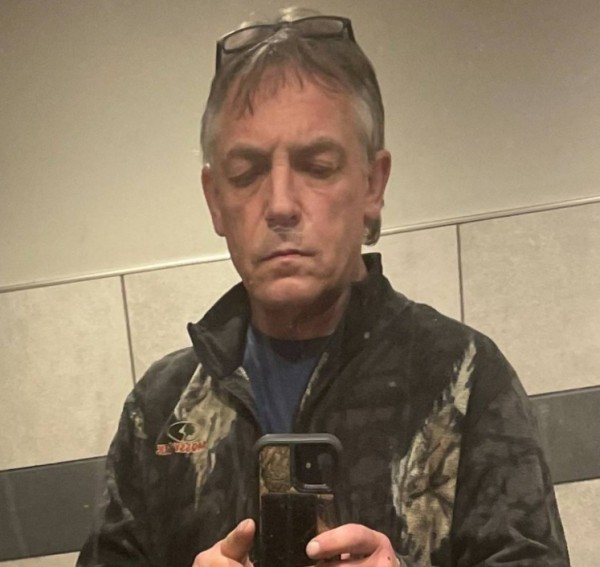 Richard75783 dating